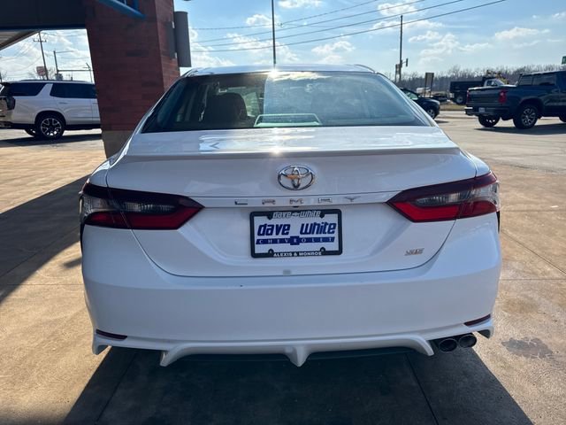 Used 2023 Toyota Camry SE FWD image 7
