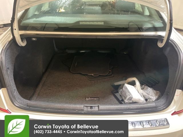 Used 2022 Volkswagen Passat 2.0T SE image 29