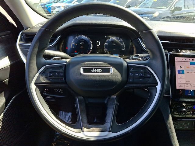 Used 2021 Jeep Grand Cherokee L Limited w/ Luxury Tech Group II image 22