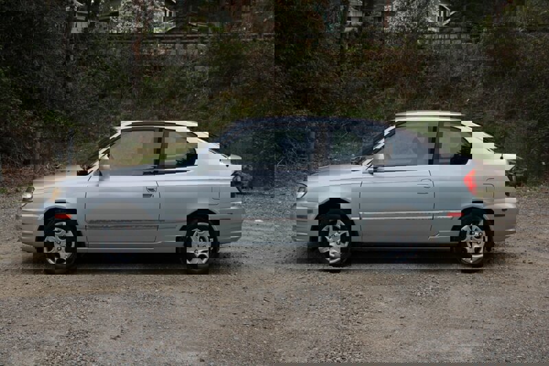 Used 2004 Hyundai Accent GL image 12