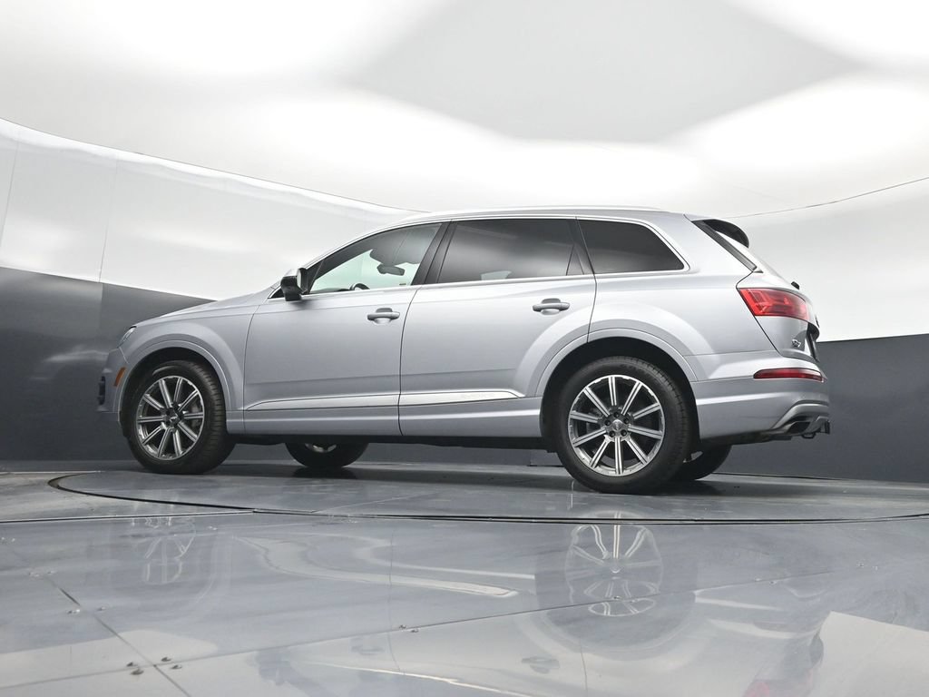 Used 2017 Audi Q7 3.0T Premium Plus w/ Premium Plus Package AWD/4WD image 56