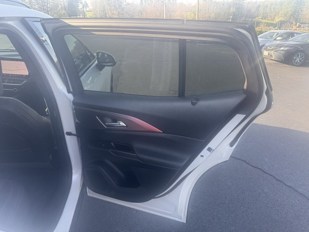 Used 2024 Chevrolet Equinox EV RS w/ Active Safety Package 3 image 26