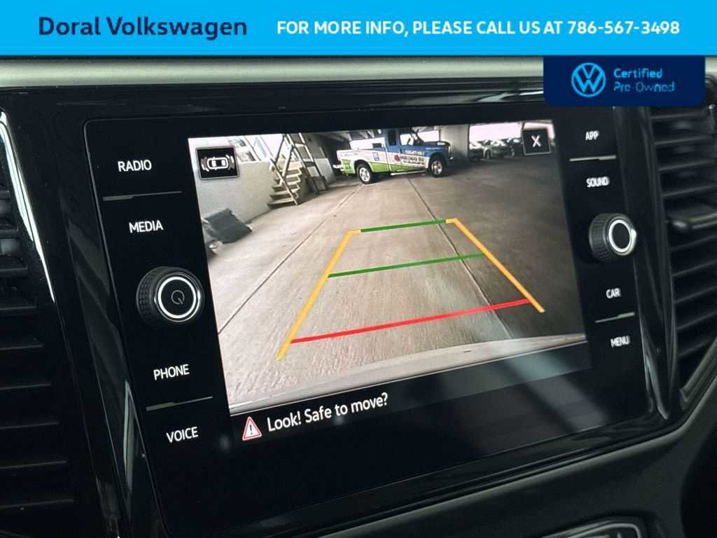 Certified 2022 Volkswagen Atlas SE w/ Panoramic Sunroof Package image 19