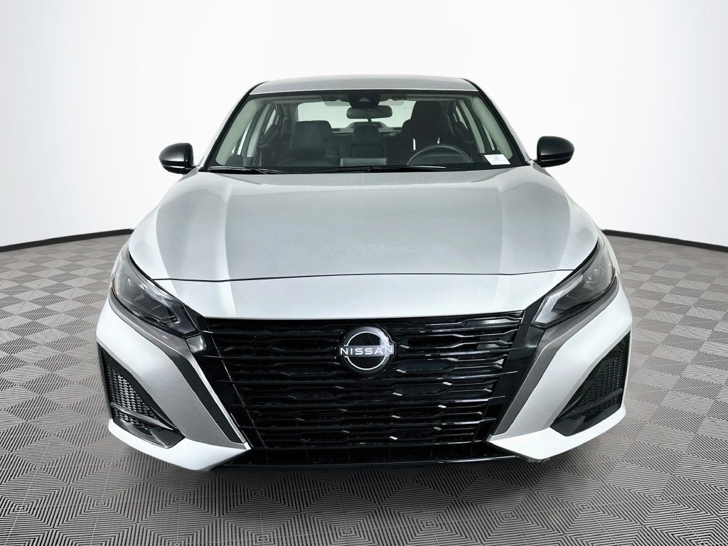 New 2026 Nissan Altima 2.5 SV AWD/4WD image 4