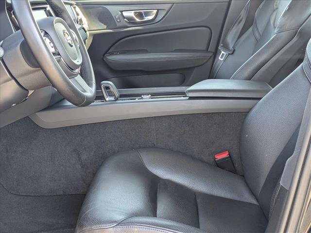 Used 2024 Volvo S60 B5 Plus image 16