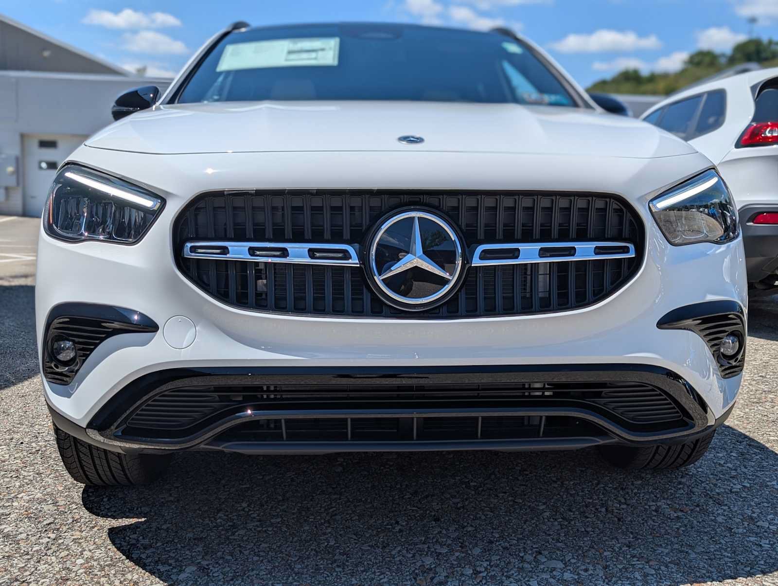 New 2026 Mercedes-Benz GLA 250 4MATIC image 2