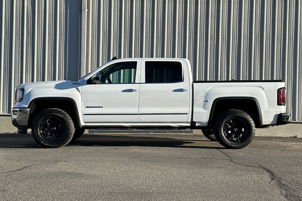 Used 2018 GMC Sierra 1500 SLT w/ SLT Premium Package image 7