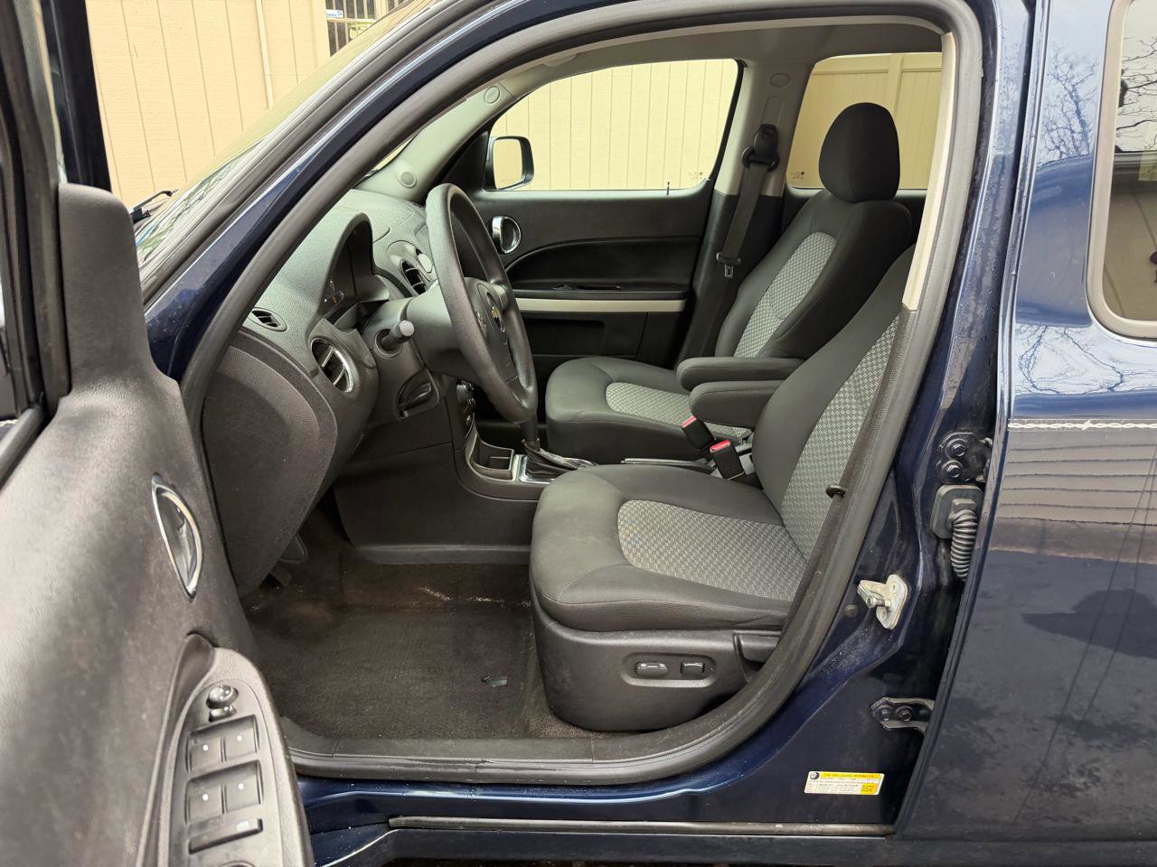 Used 2009 Chevrolet HHR LT image 13