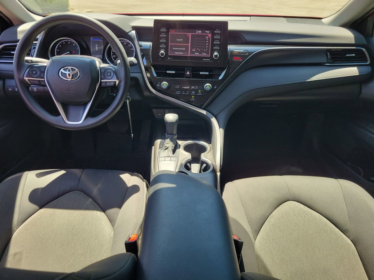 Used 2023 Toyota Camry LE image 12