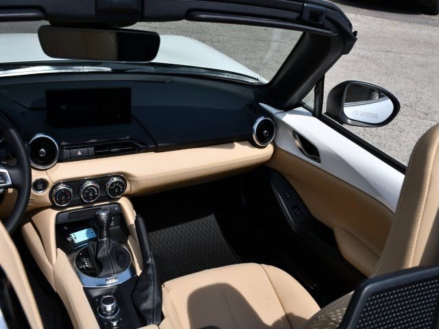 New 2026 MAZDA MX-5 Miata Grand Touring w/ Weather Package image 13