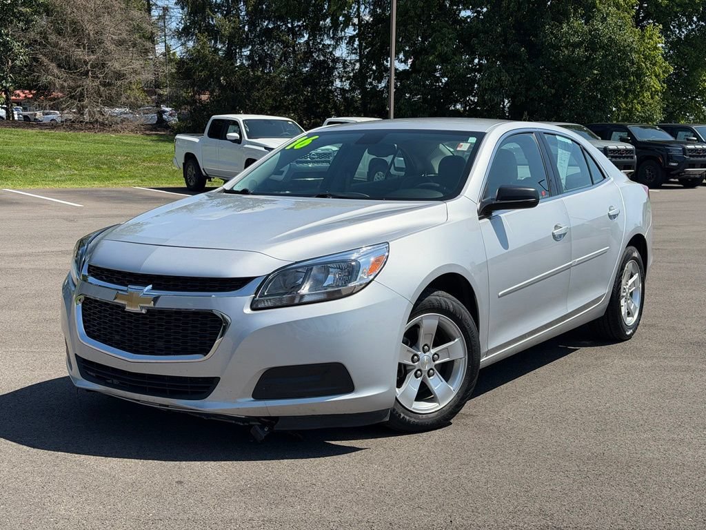 Used 2016 Chevrolet Malibu LS w/ Protection Package FWD image 2