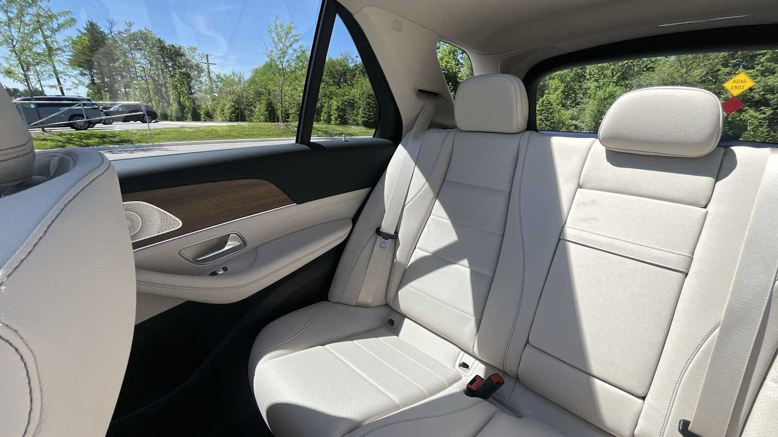 New 2026 Mercedes-Benz GLE 350 4MATIC image 36