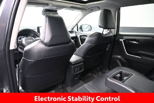 Certified 2023 Toyota RAV4 XLE Premium AWD/4WD image 19