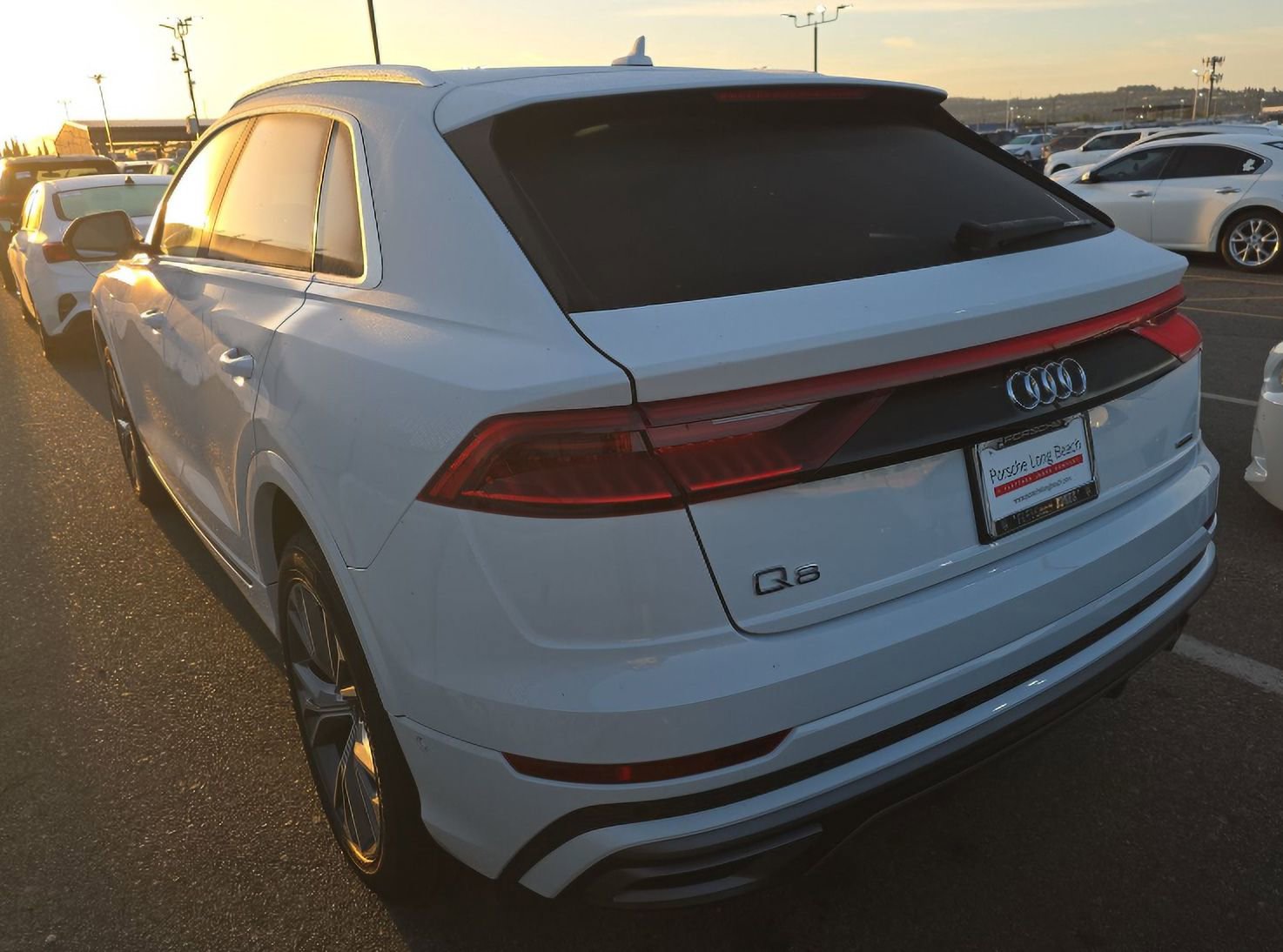 Used 2023 Audi Q8 Premium Plus w/ Premium Plus Package image 6