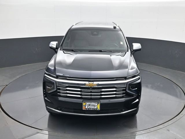 Used 2025 Chevrolet Suburban Premier AWD/4WD image 15