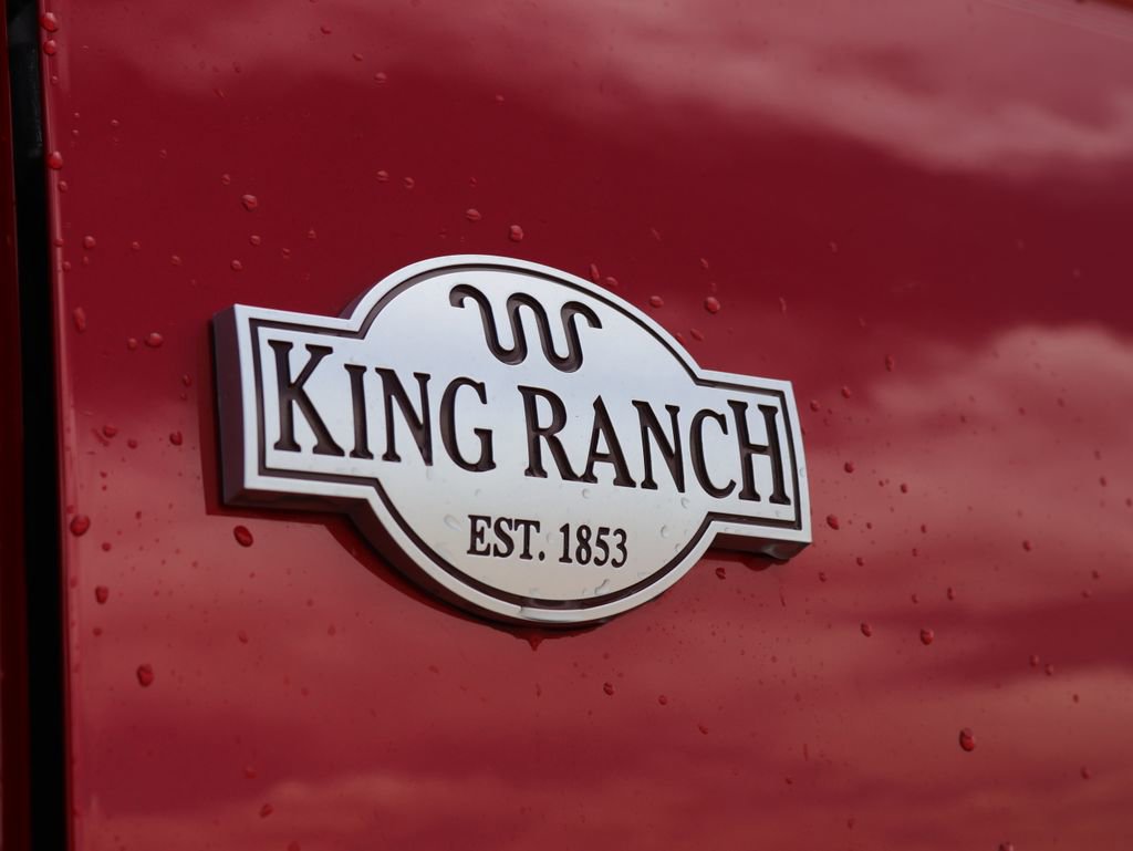 Used 2016 Ford F350 King Ranch w/ FX4 Off-Road Package AWD/4WD image 14