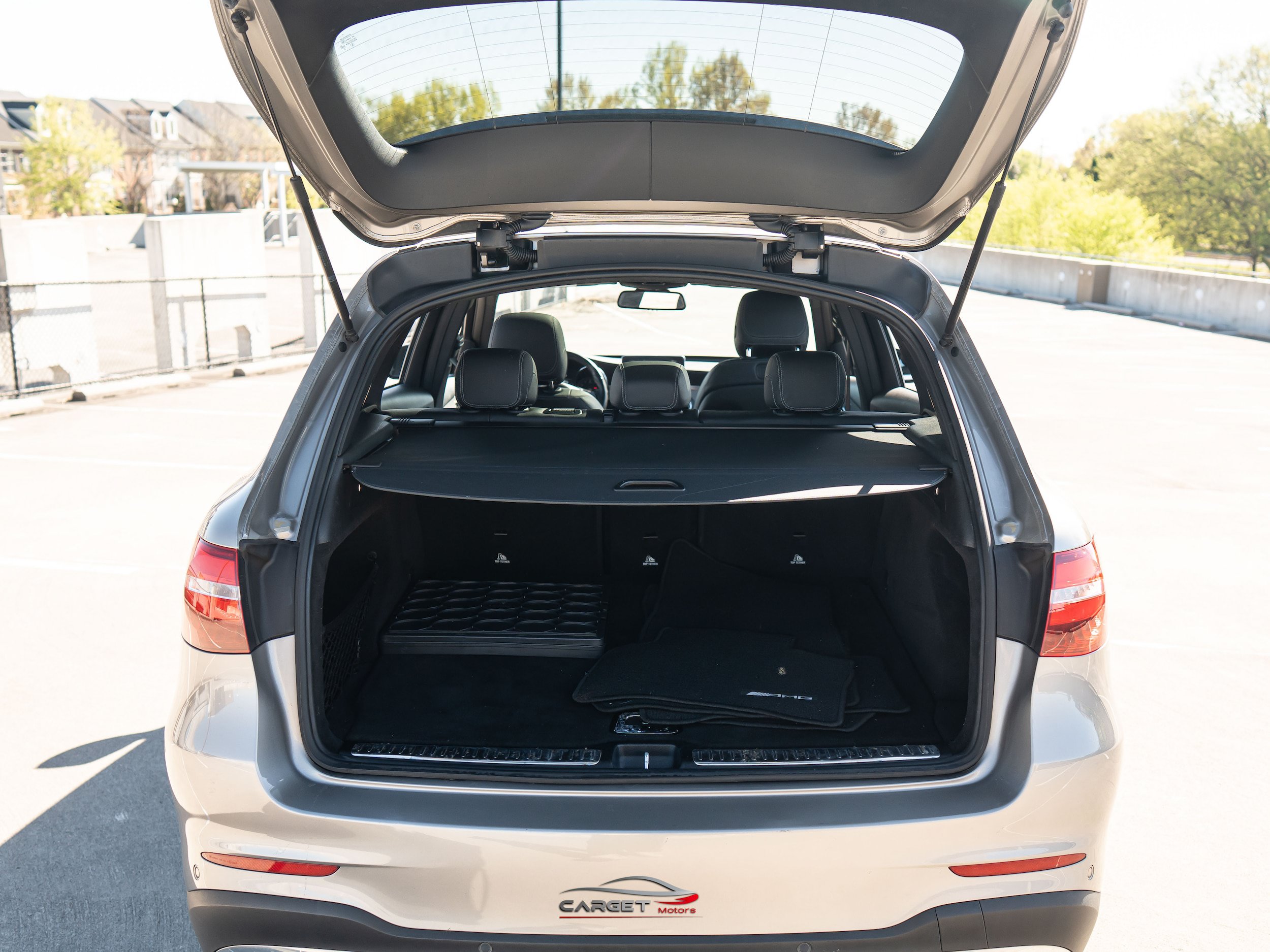 Used 2019 Mercedes-Benz GLC 300 4MATIC w/ Multimedia Package image 44