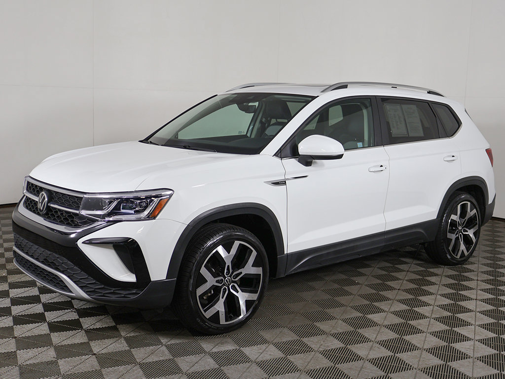 Used 2023 Volkswagen Taos SEL AWD/4WD image 11