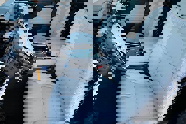 New 2026 Lincoln Aviator Reserve image 17