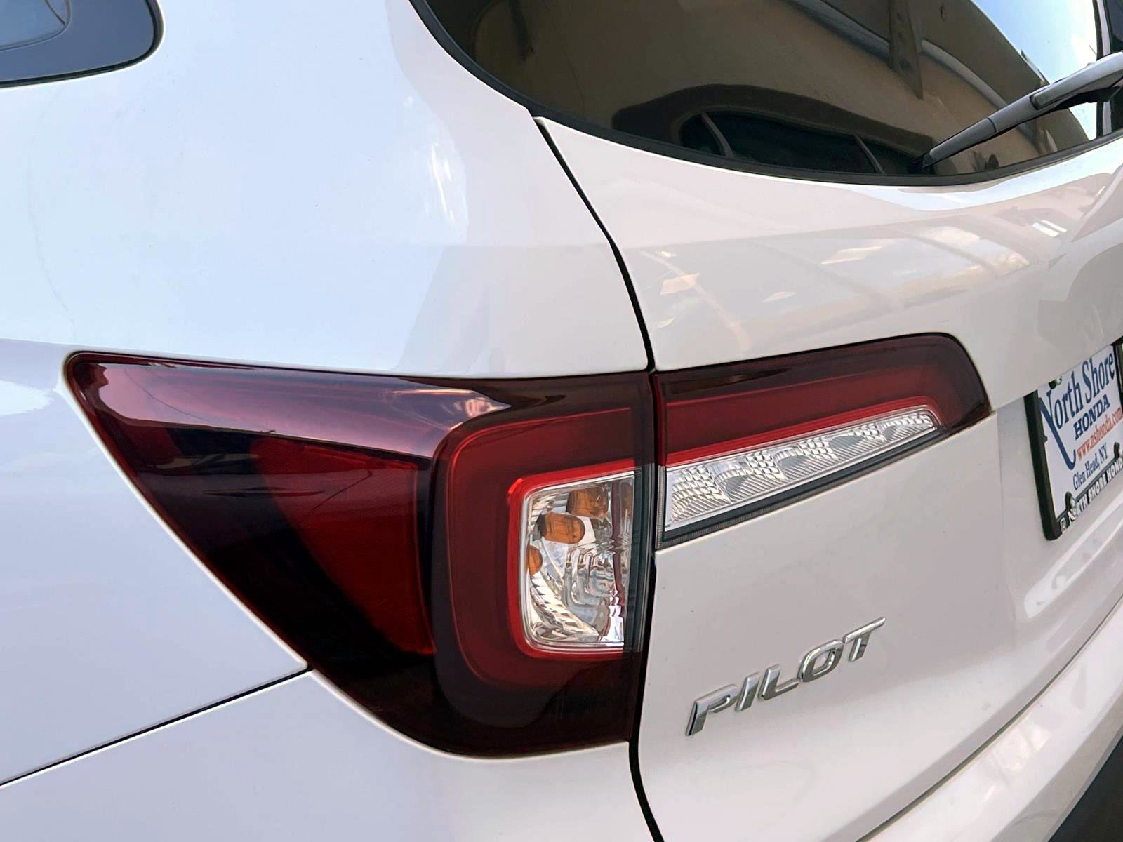 Certified 2022 Honda Pilot TrailSport image 9