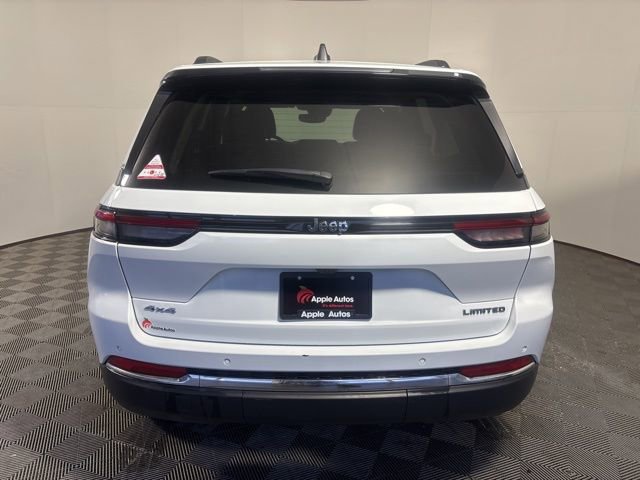 Certified 2023 Jeep Grand Cherokee Limited AWD/4WD image 5
