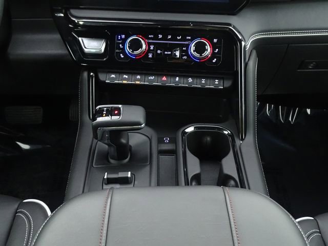 Used 2025 GMC Sierra 1500 AT4X image 31