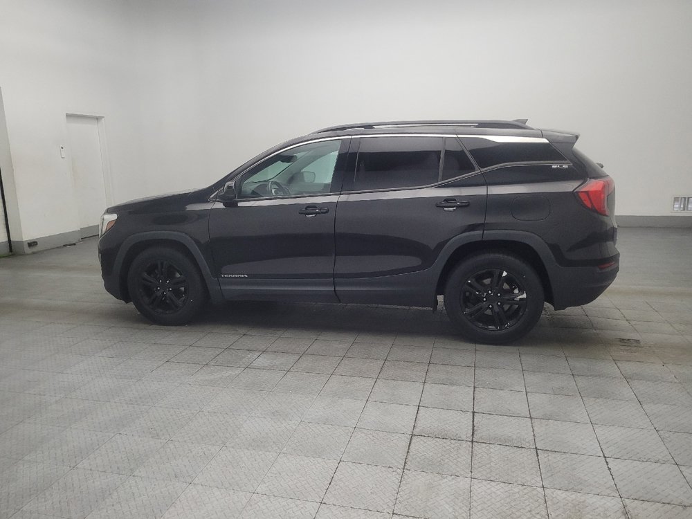 Used 2020 GMC Terrain SLE w/ Driver Convenience Package FWD image 3