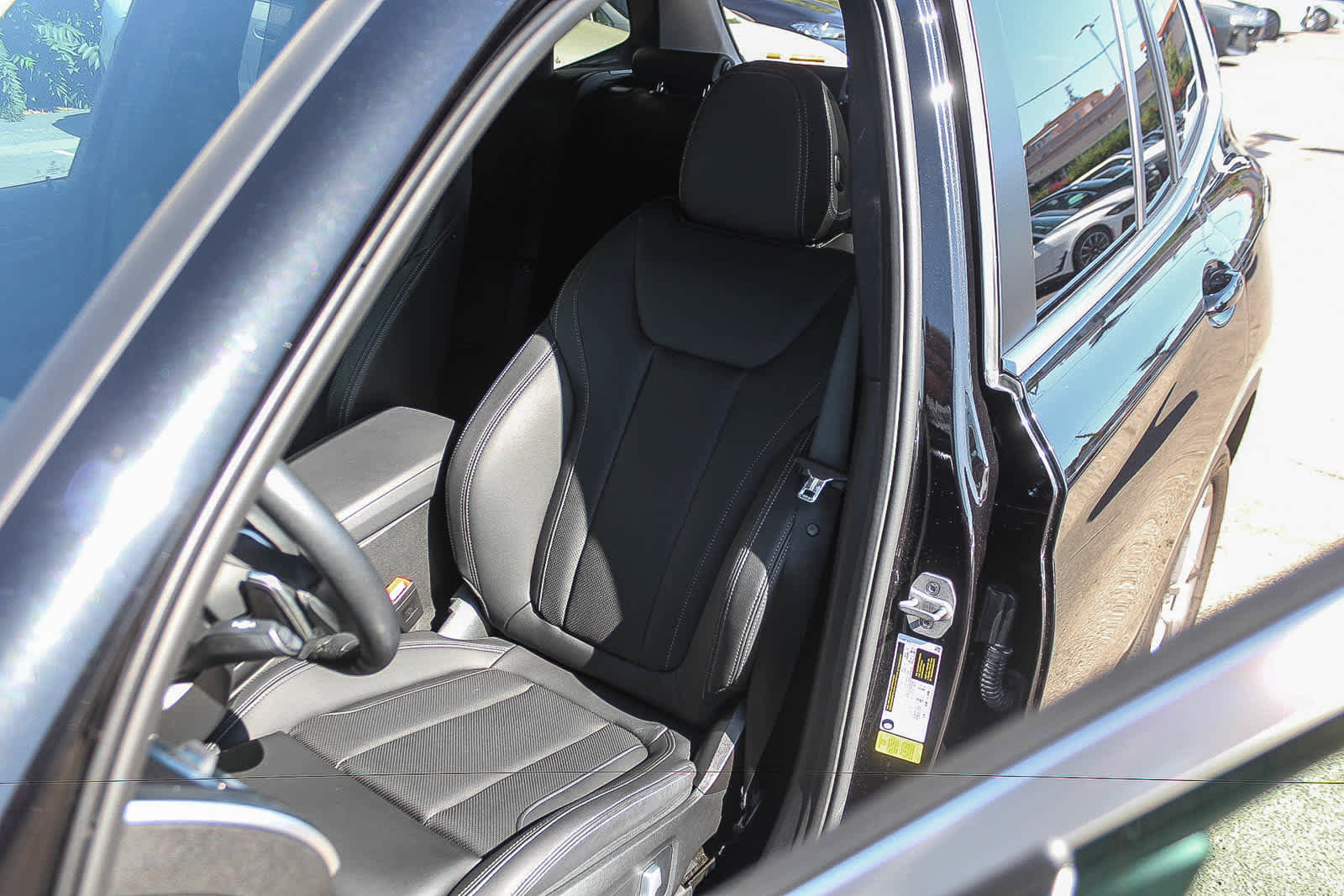 Certified 2023 BMW X3 sDrive30i w/ Premium Package RWD image 25