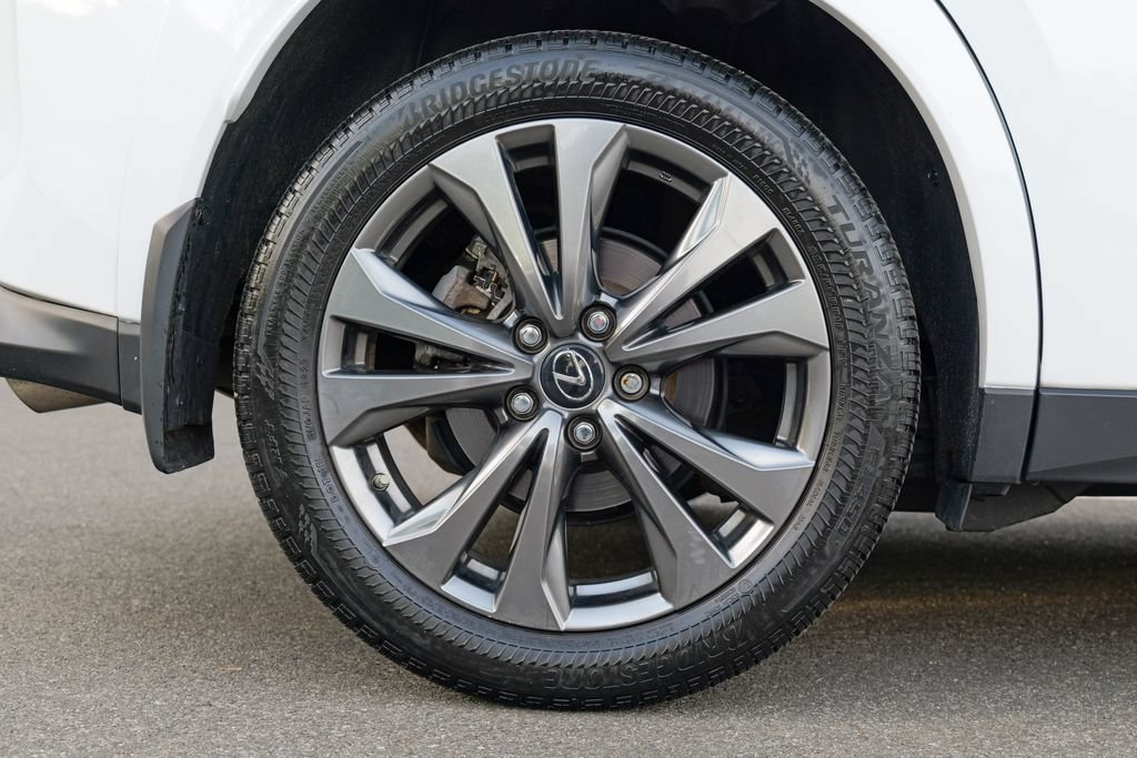 Used 2024 Lexus UX 250h F Sport AWD/4WD image 13