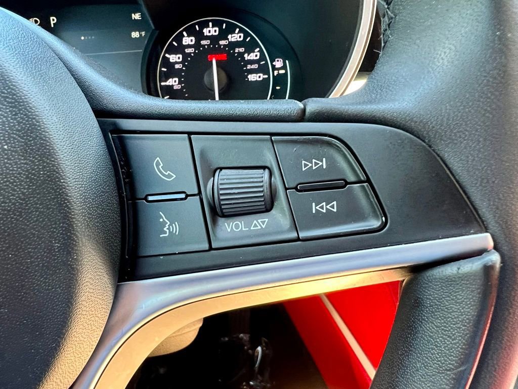Used 2018 Alfa Romeo Stelvio Ti AWD/4WD image 29
