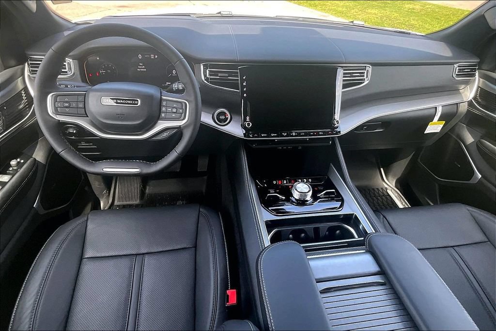 New 2026 Jeep Grand Wagoneer L Limited AWD/4WD image 5