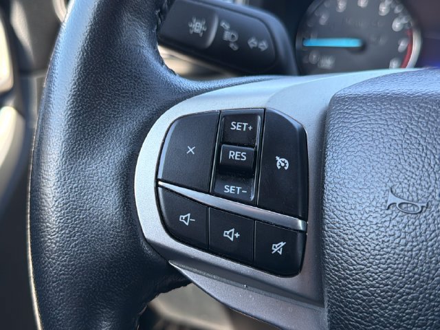 Used 2023 Ford Explorer XLT w/ Class IV Trailer Tow Package AWD/4WD image 29