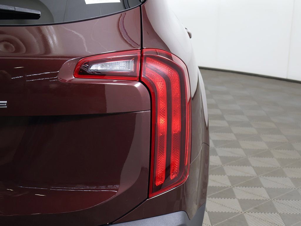 Used 2022 Kia Telluride LX image 16