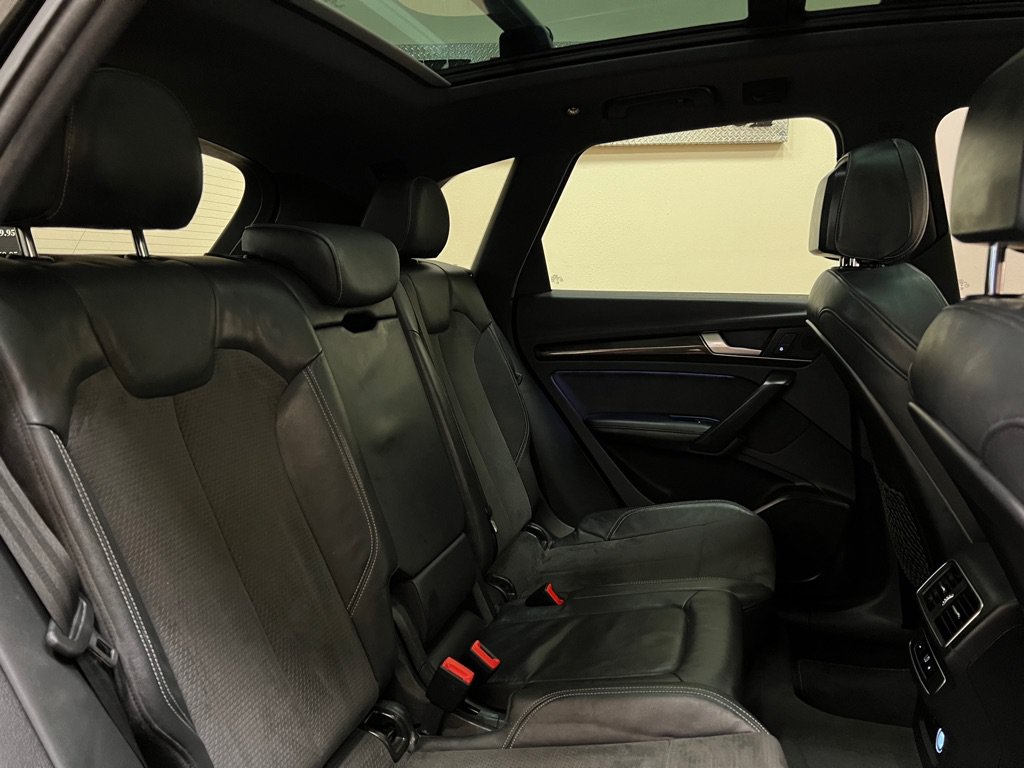 Used 2019 Audi SQ5 Premium Plus w/ Premium Plus Package AWD/4WD image 20