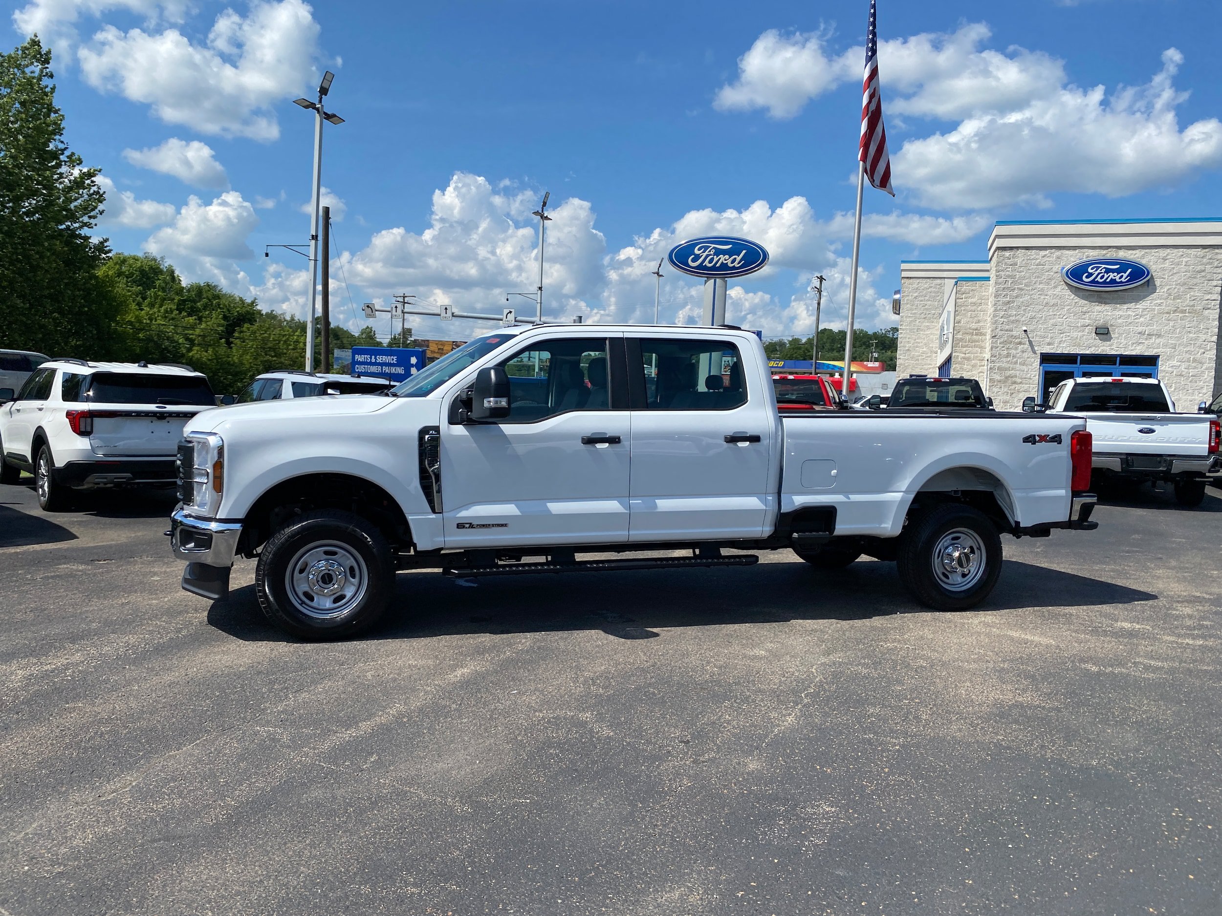 New 2026 Ford F250 XL AWD/4WD image 5