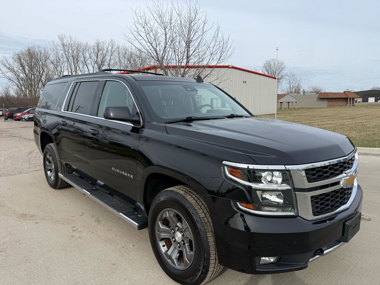 Used 2016 Chevrolet Suburban LT AWD/4WD image 3