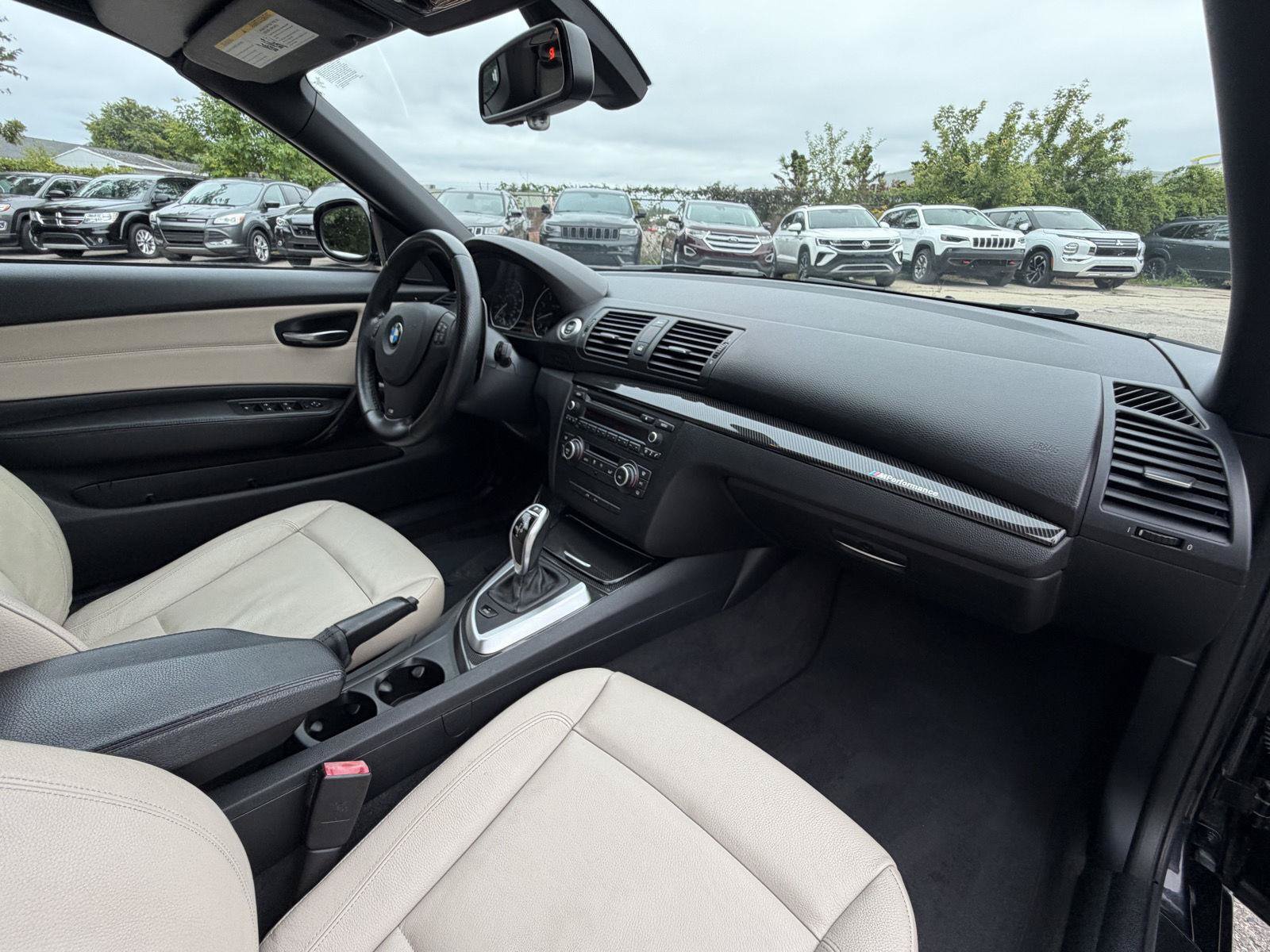 Used 2013 BMW 135i Convertible RWD image 21
