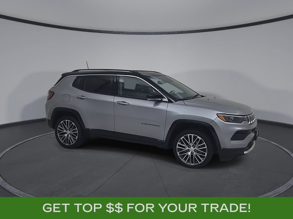 Used 2022 Jeep Compass Limited w/ Elite Group AWD/4WD image 2