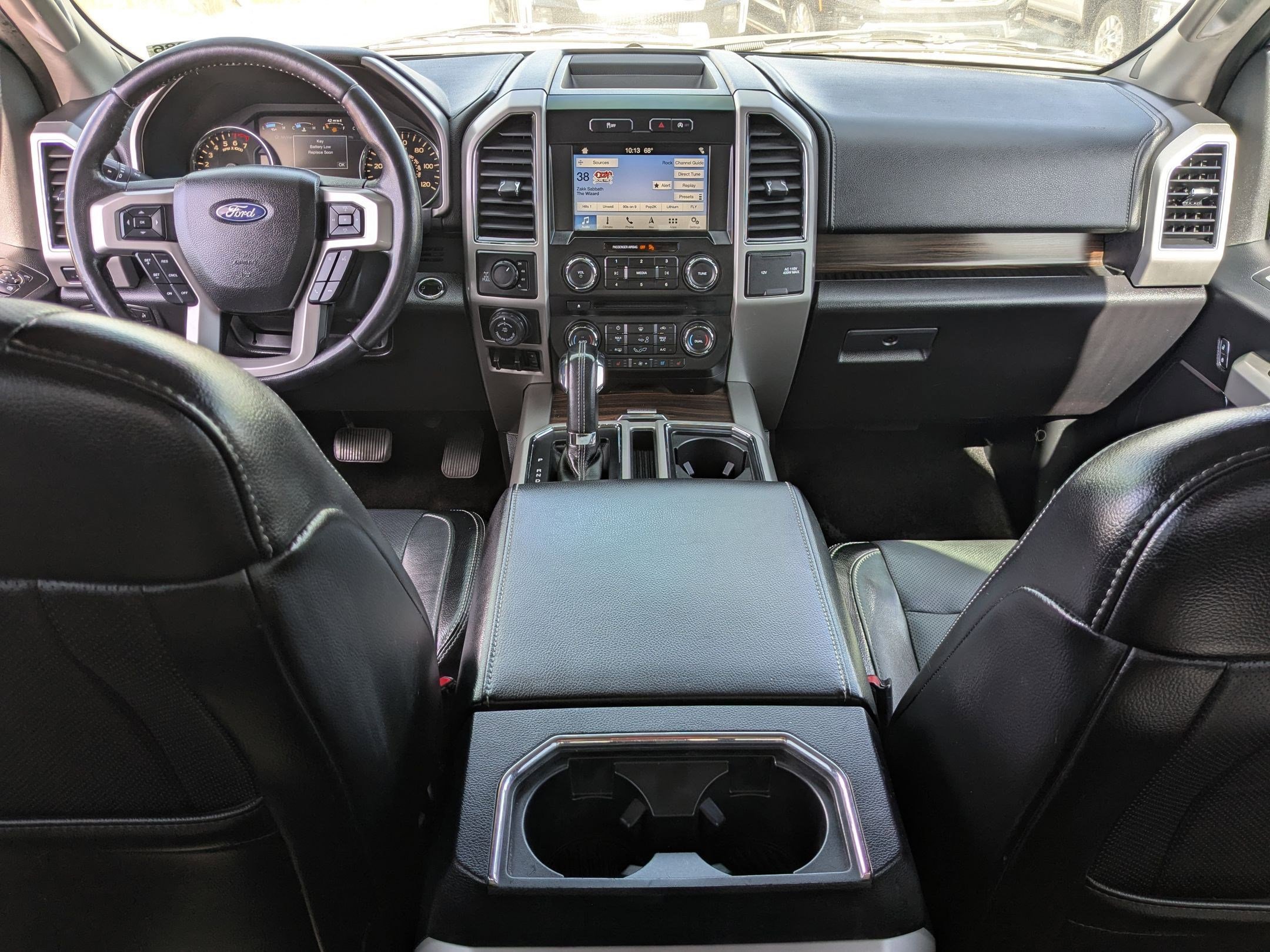 Used 2017 Ford F150 Lariat image 29