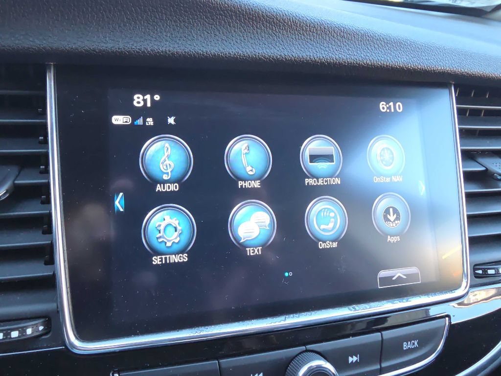 Used 2021 Buick Encore Preferred AWD/4WD image 16