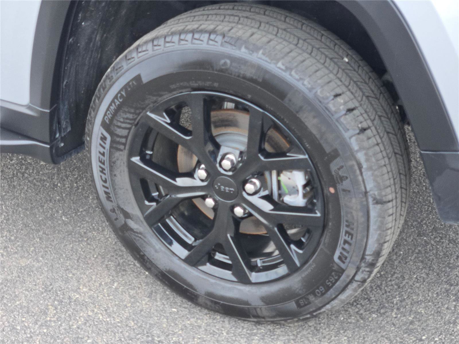 Certified 2024 Jeep Grand Cherokee Altitude image 20