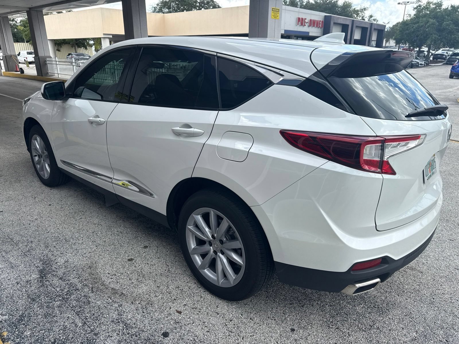 Used 2024 Acura RDX SH-AWD image 8