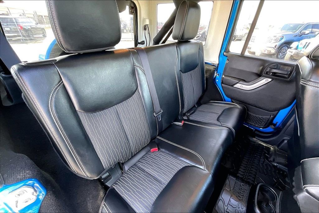 Used 2014 Jeep Wrangler Unlimited Sport image 20