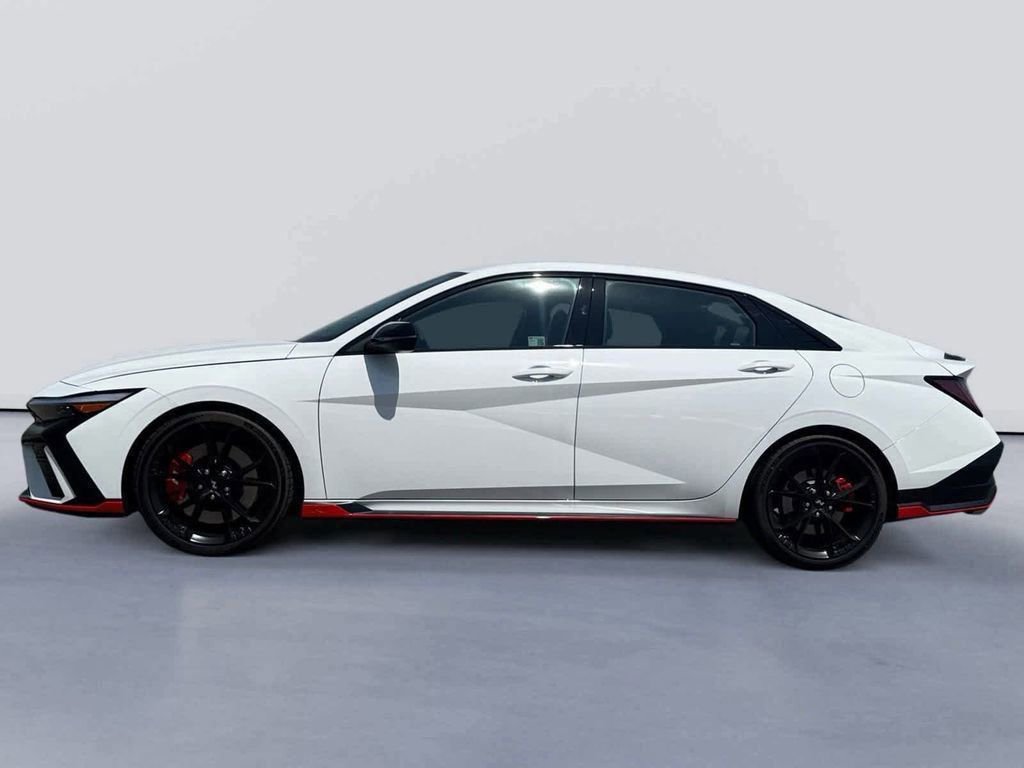 New 2025 Hyundai Elantra N FWD image 4