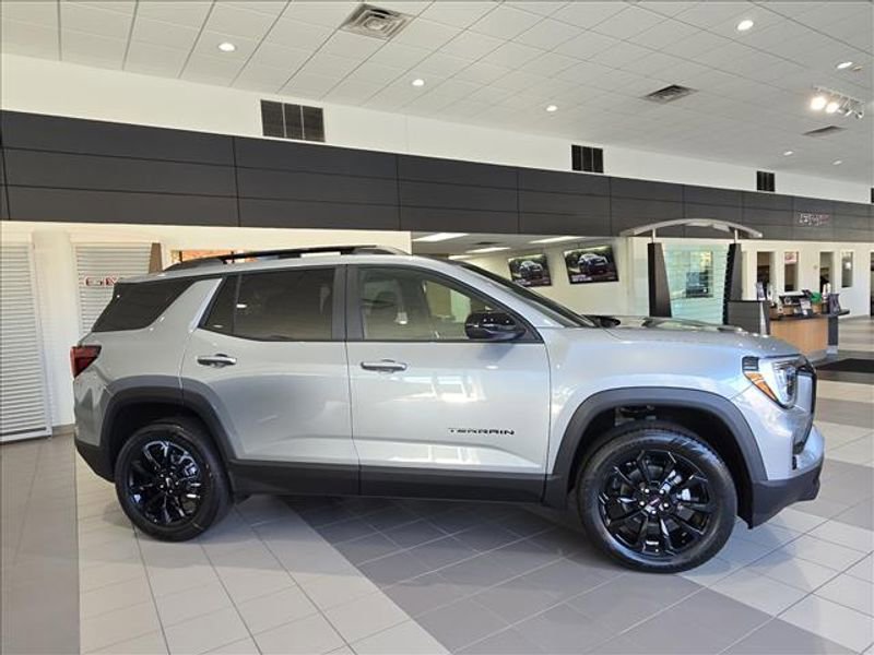 New 2026 GMC Terrain Elevation w/ Elevation Premium Package image 2