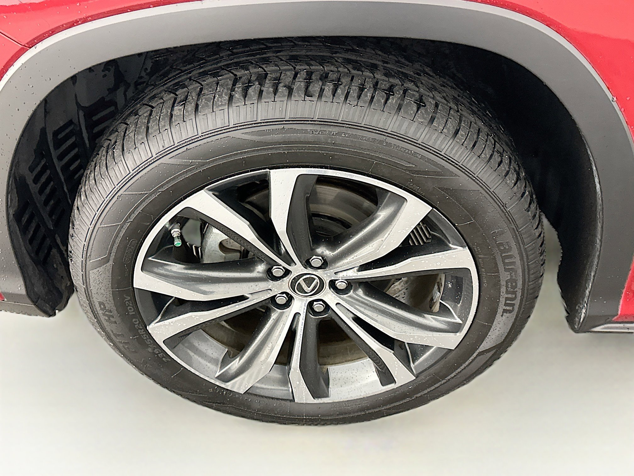 Used 2019 Lexus RX 450hL Premium w/ Premium Package image 11