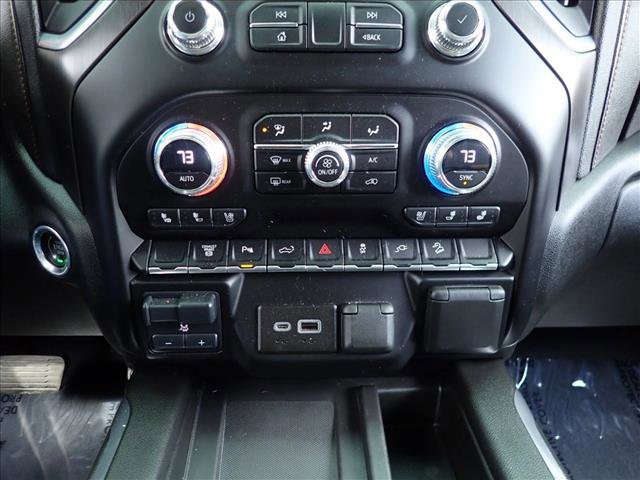 Used 2023 GMC Sierra 2500 AT4 w/ AT4 Preferred Package AWD/4WD image 19