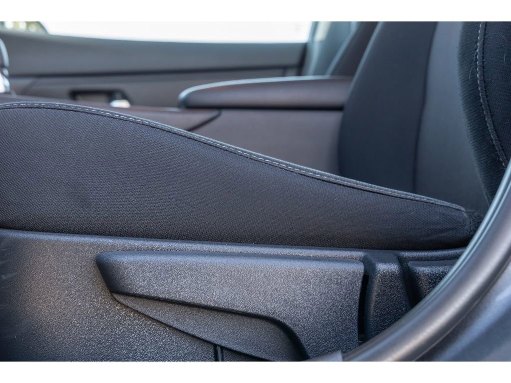 Used 2023 Nissan Sentra SV w/ All-Weather Package image 15