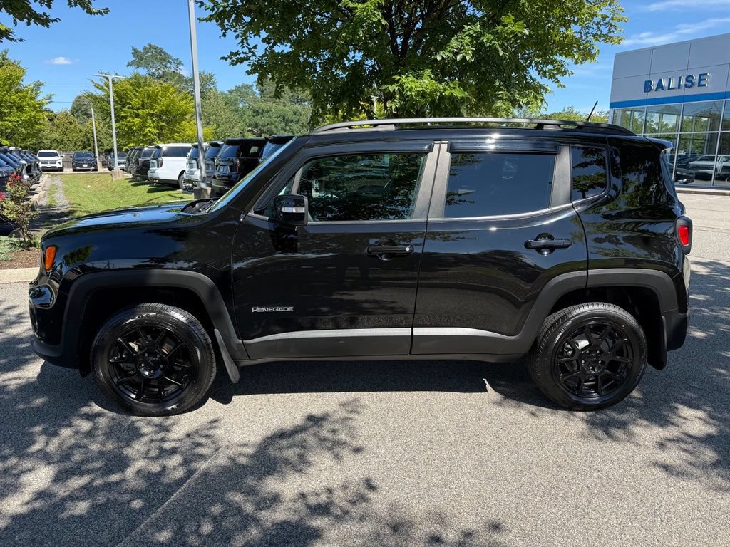 Used 2020 Jeep Renegade Altitude AWD/4WD image 2