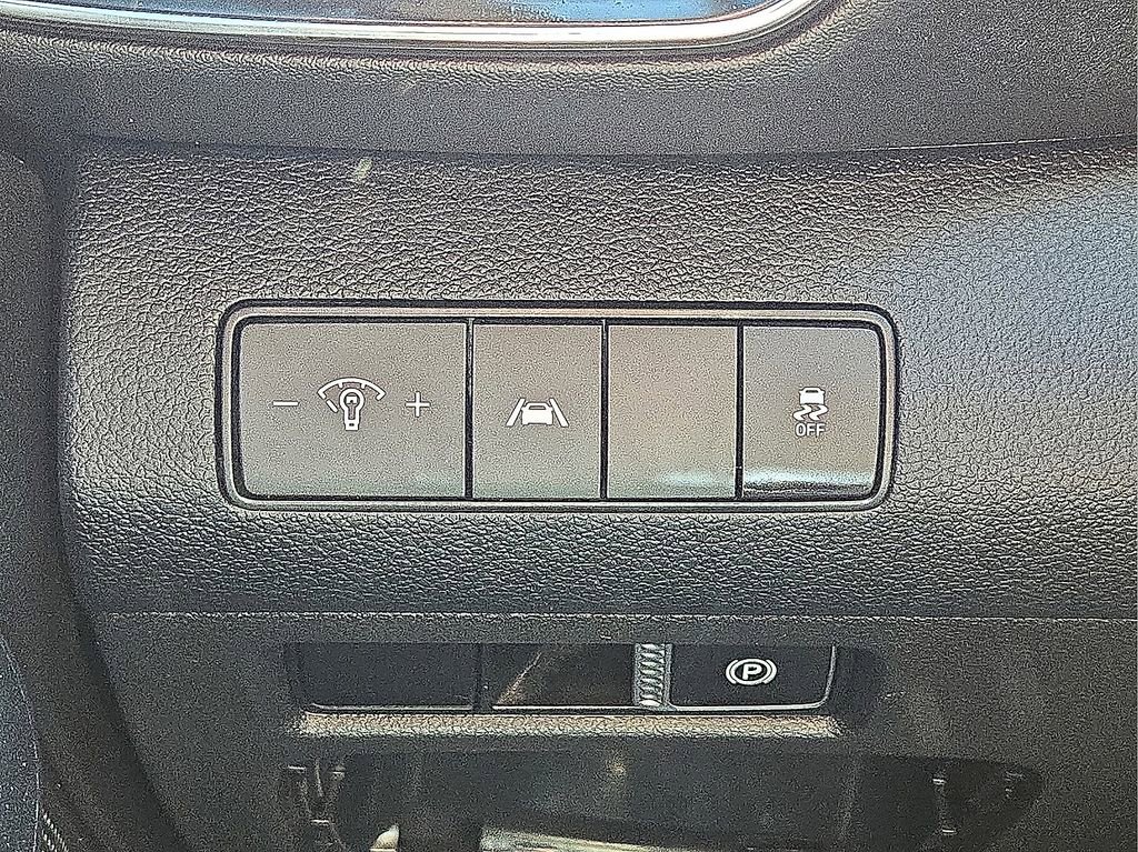 Used 2021 Hyundai Santa Fe SEL image 24